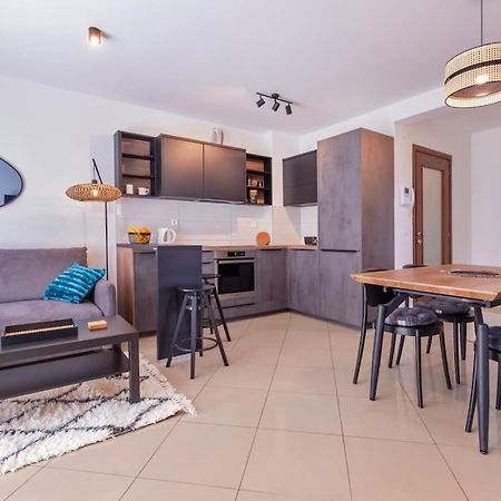 Stylish Two Bedroom Apartment&Garage Parking Place Дубровник Экстерьер фото